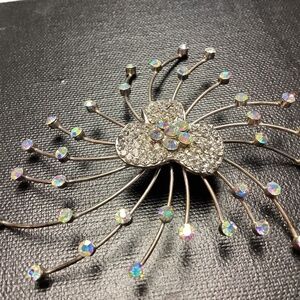 COSMIC HAIR BARETTE.